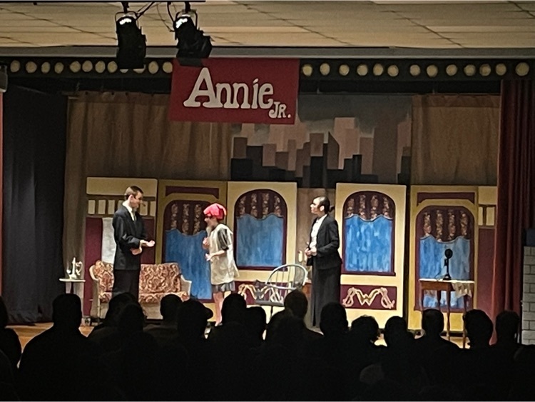 Annie play